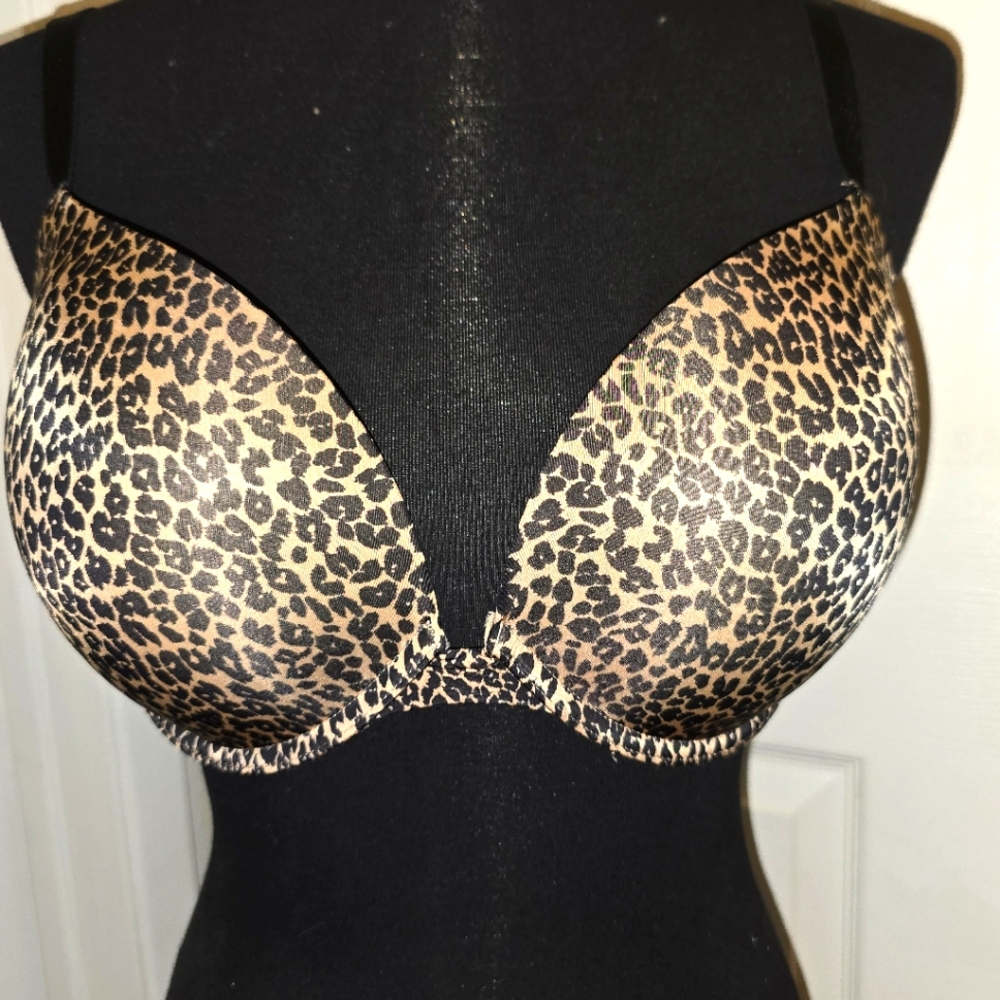 Leopard Print Women's Lighly Padded Underwire Convertible Bra